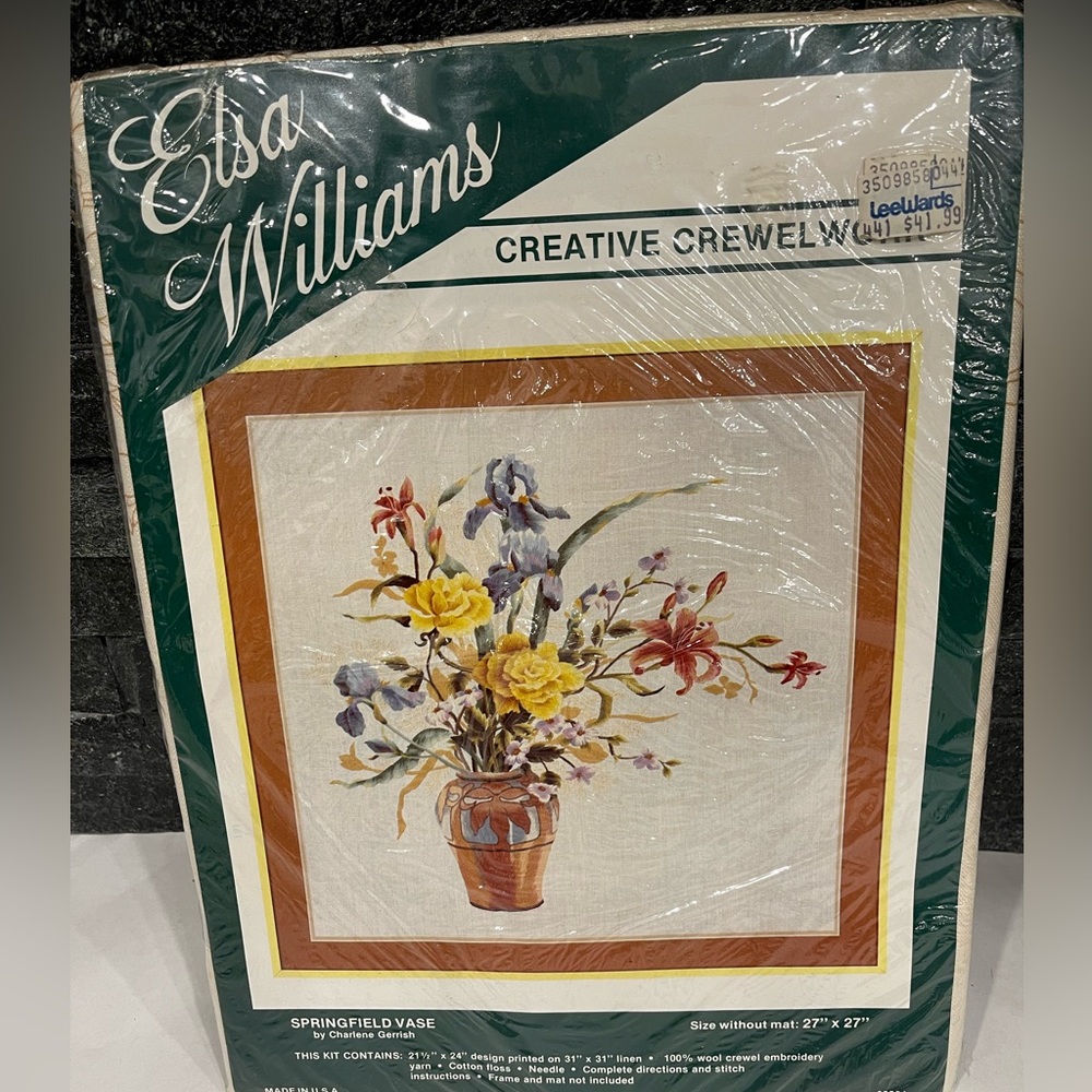 VNTG RARE  ELSA WILLIAMS Springfield Vase Creative CrewelWork Kit NEW Embroidery
